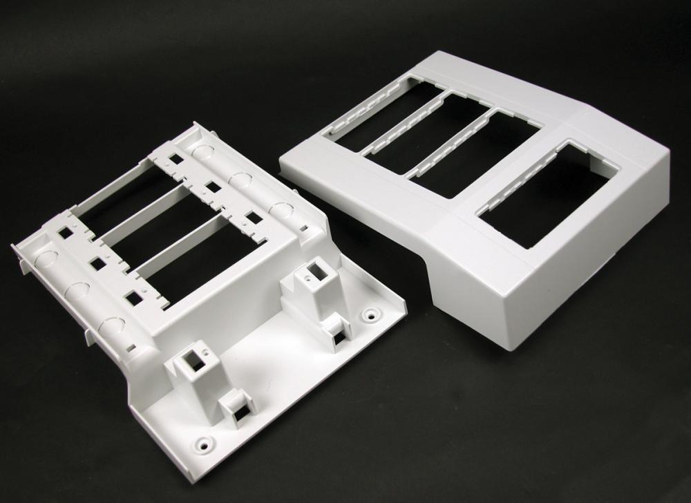 NM FOUR DEVICE MNTG BRKT 5500 IVORY