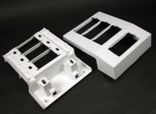 Legrand-Wiremold 5550A4 - NM FOUR DEVICE MNTG BRKT 5500 IVORY